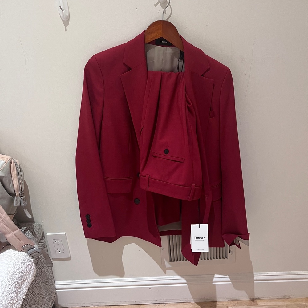 Theory Women’s Burgundy Red 2 Piece Blazer Suit Set Size 2